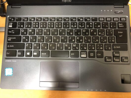 LIFEBOOK U938/Sのキーボード。使い慣れていることもあるけど、富士通のキーボード配列は本当に使いやすい。